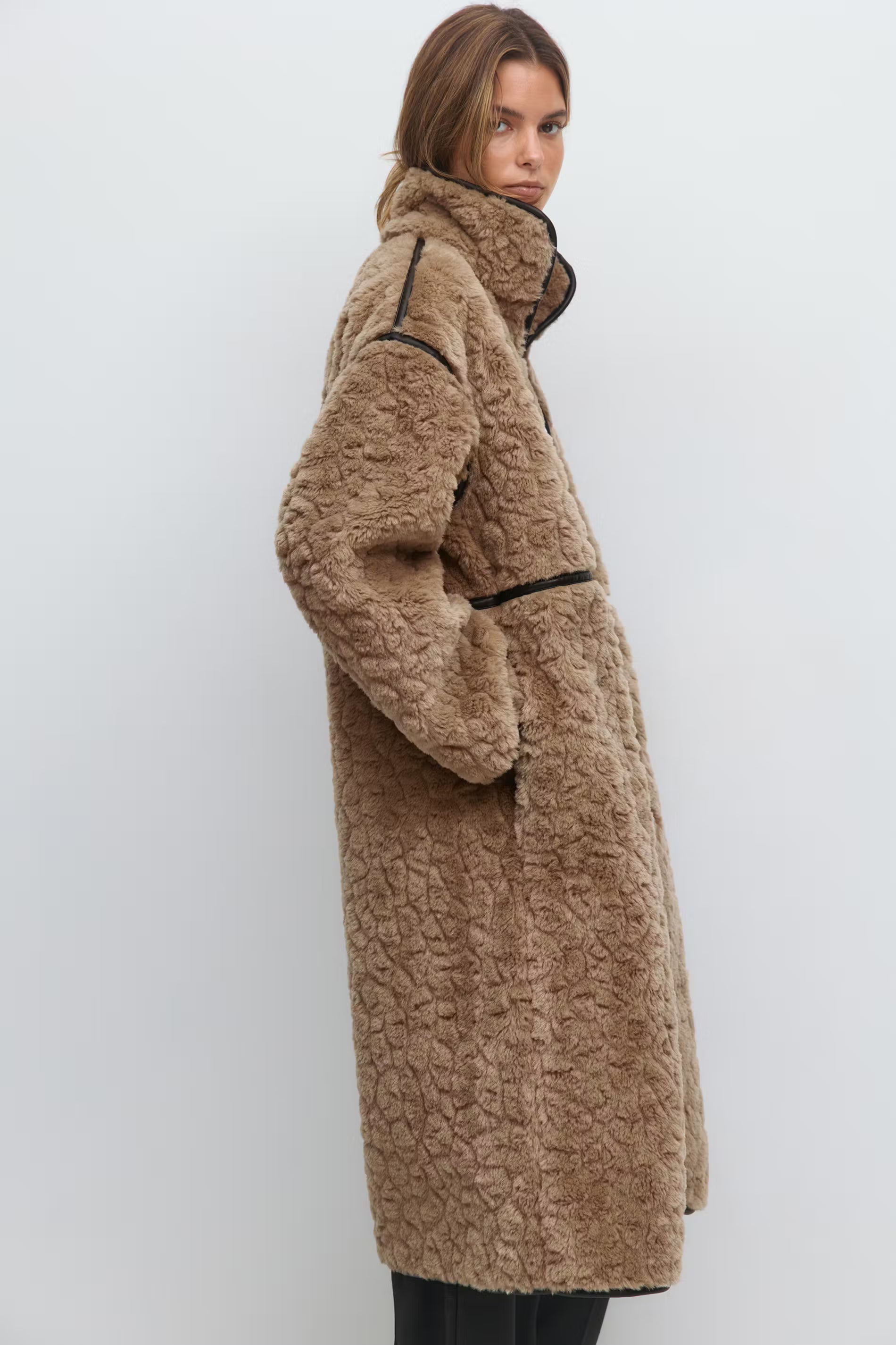 „Fur" Teddyjacke Braun