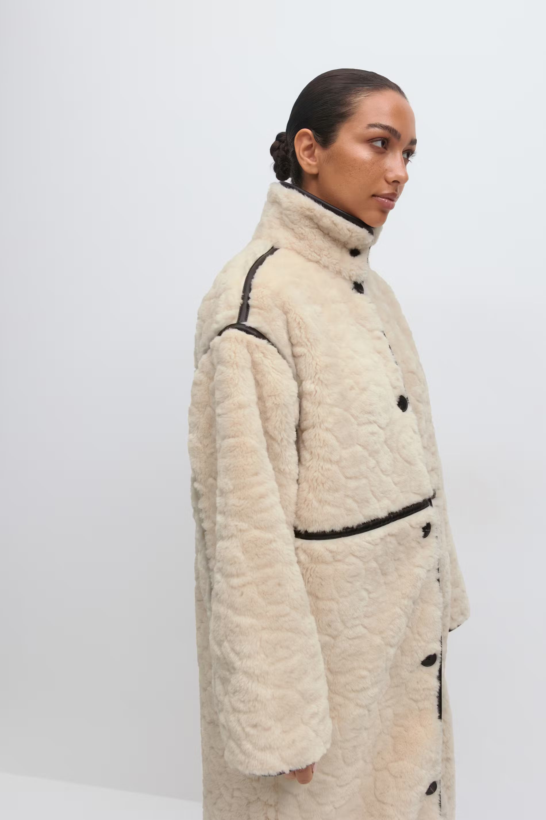 „Fur" Teddyjacke Weiß